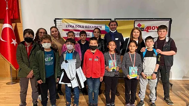 Köyceğizli öğrenciler akıl ve zekâ oyunlarında 2 üçüncülük kazandı