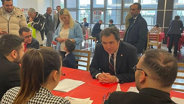 KULLUKÇU GENEL MERKEZDE ADAYLIK BAŞVURUSUNDA BULUNDU