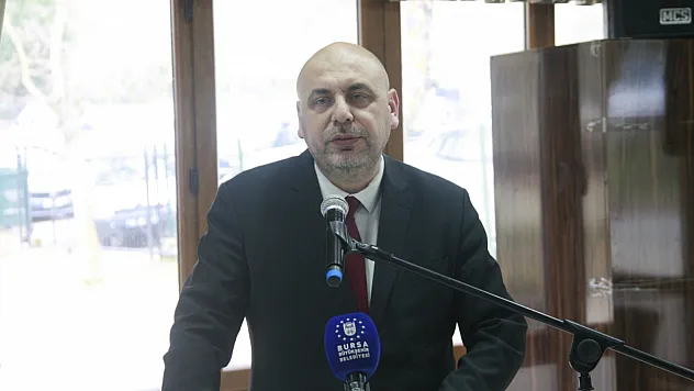 Kürsüde Depremi Konuşurken Deprem Oldu