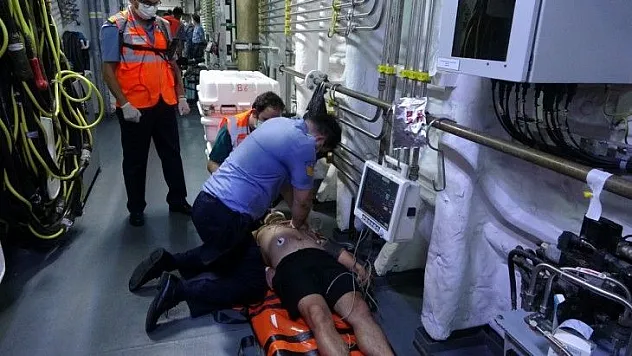 Kurtaran-21 tatbikatı nefes kesiyor