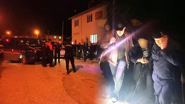 Kütahya'da kayıp yaşlı şahıs köyünden 8 kilometre uzakta sağ olarak bulundu