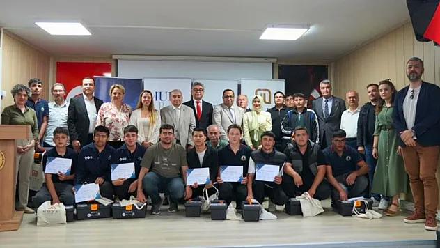 Lise öğrencileri MUSKİ sınıfı eğitiminin ilk etabını tamamladı