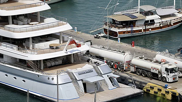 Lüks yat 'Mayan Queen 4' Fethiye'de