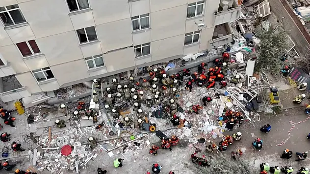 Maltepe'de çöken bina ile ilgili soruşturma başlatıldı