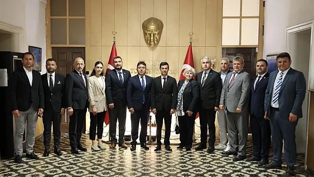 Marmaris Belediye Başkanı Acar Ünlü, Kaymakam Kaya'yı, Ziyaret Etti