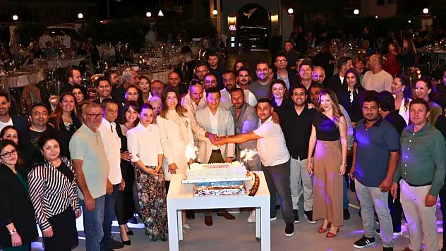 Marmaris Belediyesi personeli sezon öncesi moral depoladı