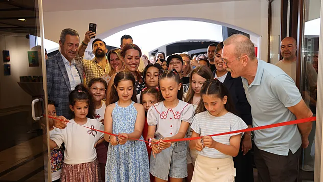 Marmaris Kültür ve Sanat Evi'nde yılsonu heyecanı