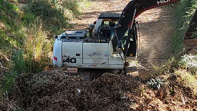 Marmaris'te 15 bin 200 metre dere temizliği yapıldı