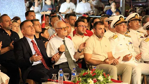 Marmaris'te 15 Temmuz şehitleri dualarla anıldı