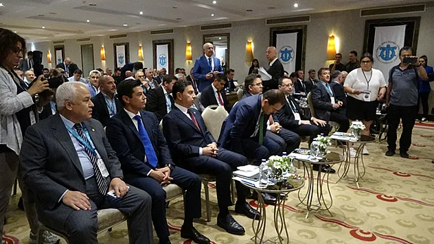 Marmaris'te Deniz Turizmi Masaya Yatırıldı