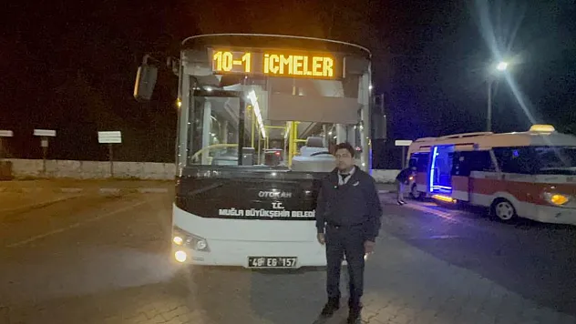 Marmaris'te Fenalaşan Öğrenciyi Hastaneye Yetiştiren Şoförden Örnek Davranış