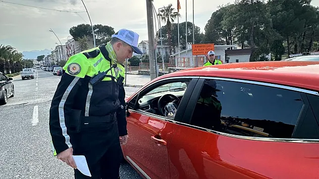 Marmaris'te trafik ihlali yapanlar cezadan kaçamadı