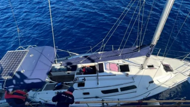 Marmaris'te yelkenli teknede 22 düzensiz göçmen yakalandı