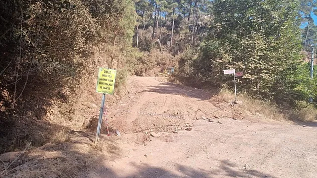 Marmaris Turgut Şelalesi yolunda bakım çalışmaları başladı