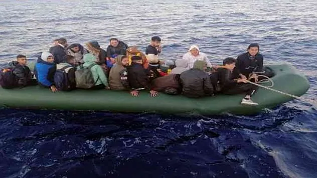 58 DÜZENSİZ GÖÇMEN KURTARILDI