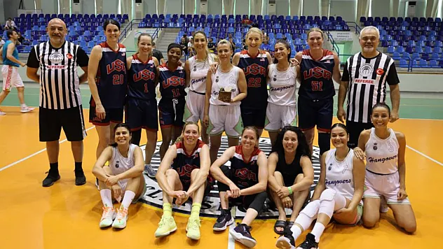 Master basketbolcular 9. kez Marmaris'te