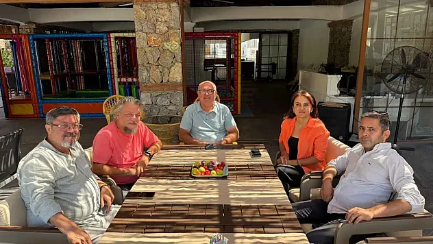 Mehmet Demir, 4'lü Masa'da Siyasi Gündemi Değerlendirdi