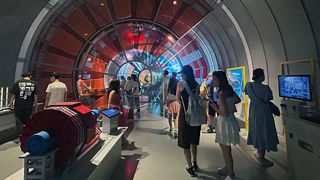 Menteşe Anadolu Lisesi öğrencileri CERN'de bilimle buluştu