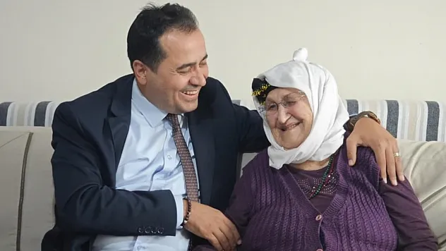 Menteşe'de asırlık çınarlara anlamlı ziyaret