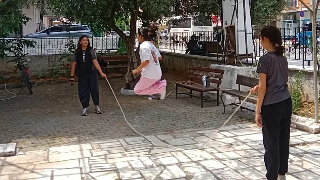 Menteşe'de gençler hem eğlendiler, hem de öğrendiler