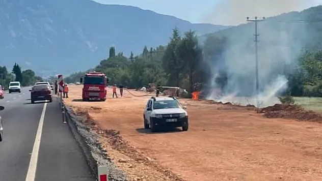 Menteşe'de otluk alanda çıkan yangın söndürüldü