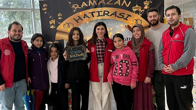 Menteşe'de Ramazan ruhu gençlerin elinde hayat buldu