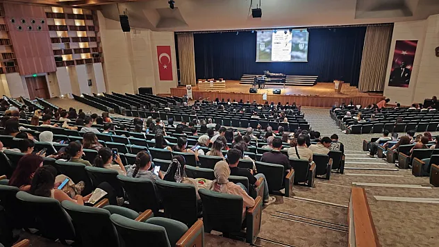 Menteşe Devlet Hastanesi'nden geleceğin hemşirelerine anlamlı destek