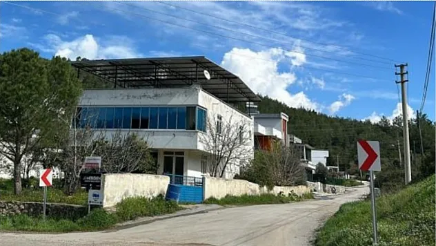 Meşelik ezan sesine hasret