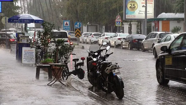METEOROLOJİ UYARDI KUVVETLİ YAĞIŞ BEKLENİYOR!