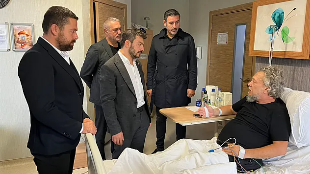 MHP Fethiye İlçe Başkanı Tuğrul Öztürkçü'den Seda Köktener'e geçmiş olsun ziyareti