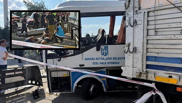 Midibüs ile kamyon çarpıştı: 2 ölü, 25 yaralı