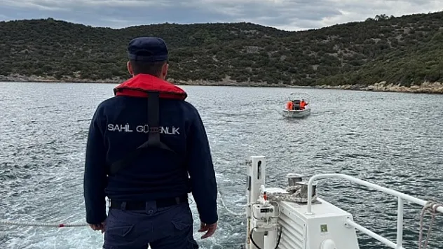 Milas açıklarında arızalanan teknedeki 2 kişi kurtarıldı