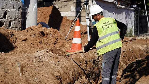 Milas Küçükdibekdere'de 5 bin 500 metrelik altyapı yatırımı