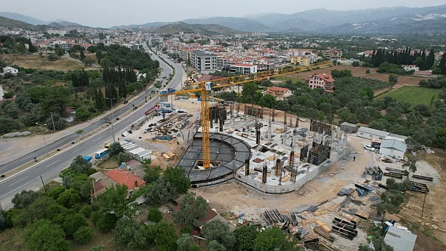 Milas Kültür Merkezi Yapımına Devam Ediliyor