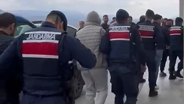 Milas'ta uyuşturucu operasyonu: 14 gözaltı