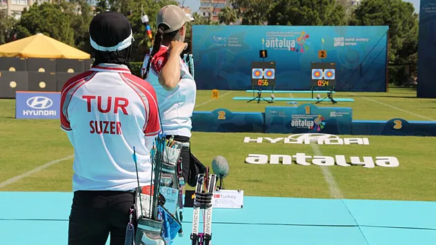 Milli okçular, Antalya'daki Avrupa Şampiyonası'nda yarışacak