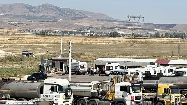 Minibüs durağına silahlı saldırı: 1 ölü, 1 yaralı