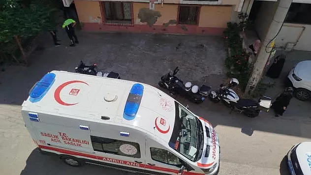 Misafir olarak bulunduğu evde başından vurulmuş halde bulunan genç kız hayatını kaybetti