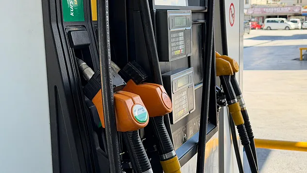 Motorine gece yarısı zam şoku: Fethiye'de fiyat 80 lirayı aşacak
