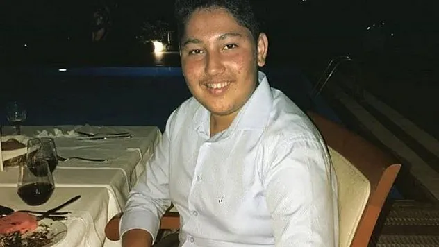 Motosikletten düşen 20 yaşındaki genç hayatını kaybetti