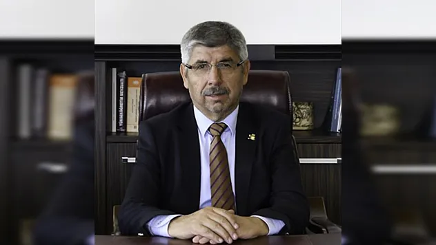 MSKÜ Rektörü Kaçar'dan 23 Nisan mesajı