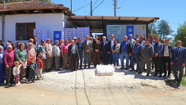 Muğla Büyükşehir'den İpek Böcekçiliğine Güçlü Destek