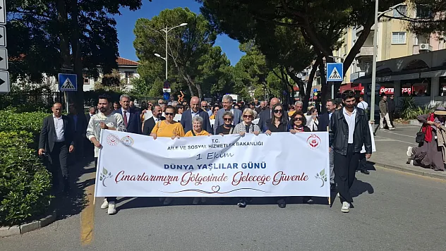Muğla Büyükşehir'in 100 Yaş Evi'nde Dünya Yaşlılar Günü Buluşması