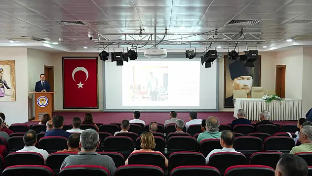 Muğla'da 'Afet ve acil durumlarda çocuk hakları ve eğitimi' kursu başladı