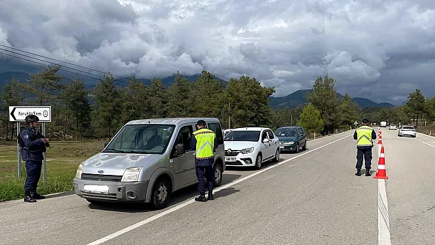 Muğla'da çeşitli suçlardan aranan 38 şahıs tutuklandı