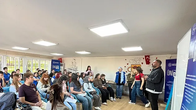 Muğla'da gençlere Ünides projeleri tanıtıldı