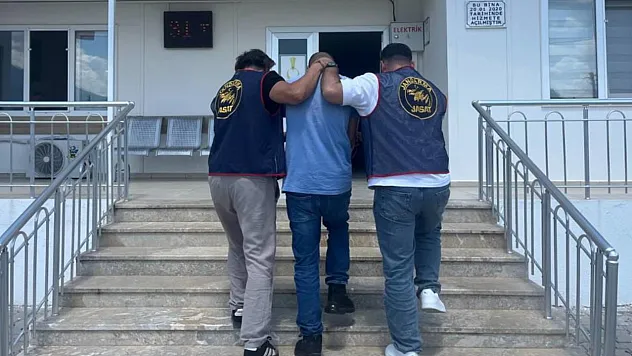 Muğla'da Jandarma Denetimlerinde 78 Aranan Şahıs Yakalandı