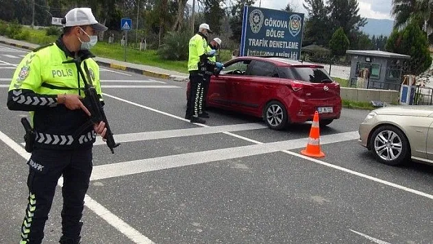 Muğla'da Jandarma ve polisten sıkı denetimi