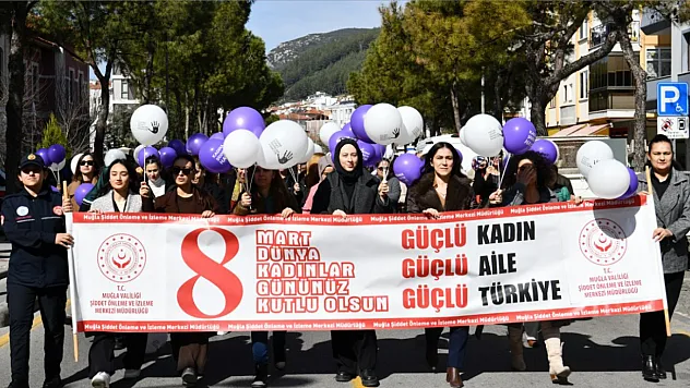 Muğla'da kadınlar 'Sessiz Kararlılık' yürüyüşünde buluştu