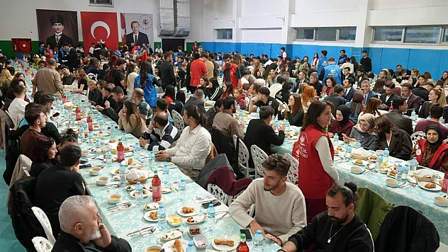 Muğla'da 'Kampüs İftarlar' Programı Yoğun Katılımla Gerçekleşti